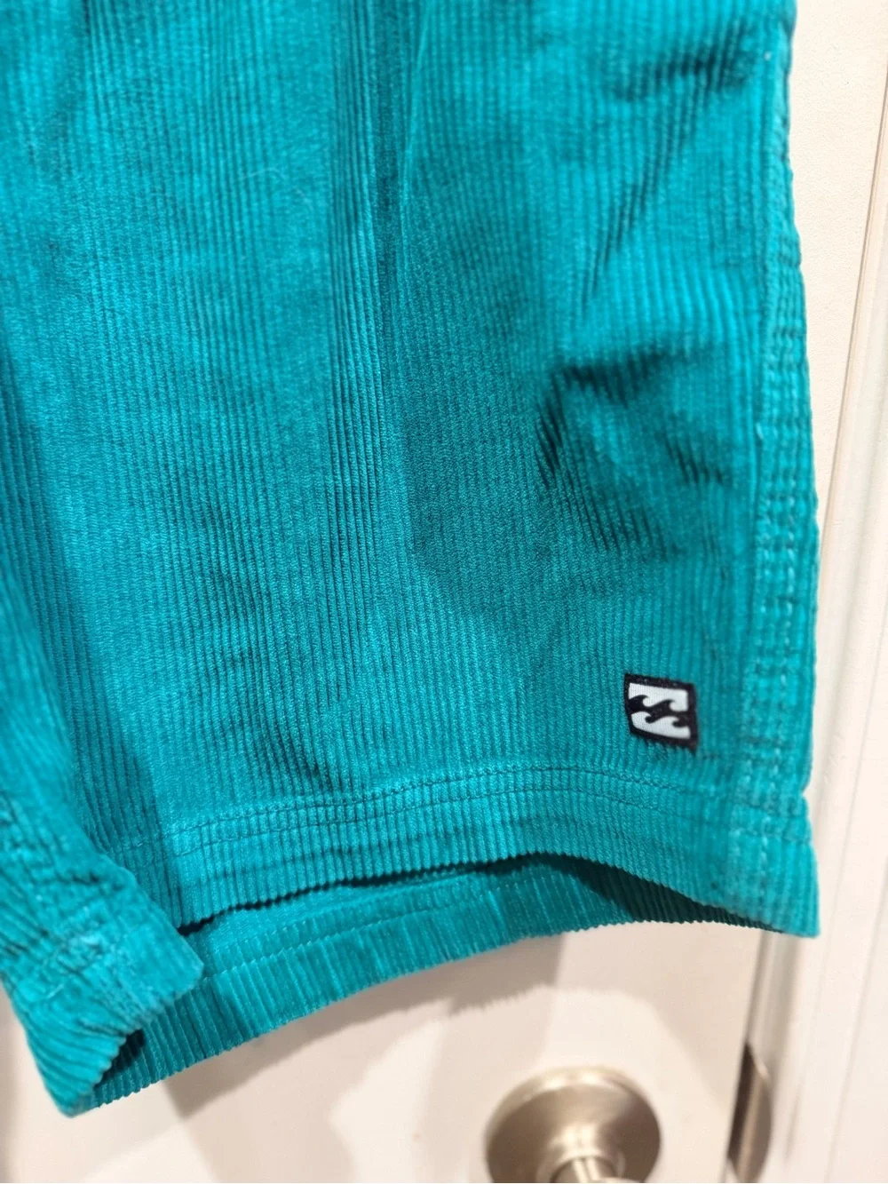 Billabong Mike Elastic Waist Corduroy Shorts Teal Men’s Medium NWT